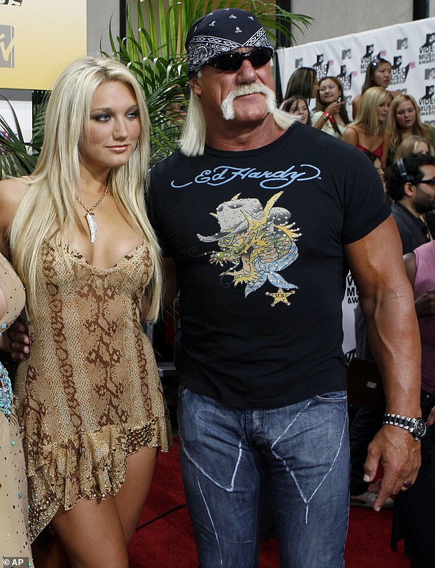 Brooke And Hogan Had Been Estranged For Years, But She Managed To Get A Hold Of Him