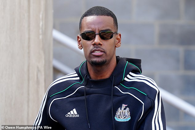 Antonio Has Defended The Actions Of Newcastle Striker Alexander Isak Who Is Agitating For A Move To Liverpool