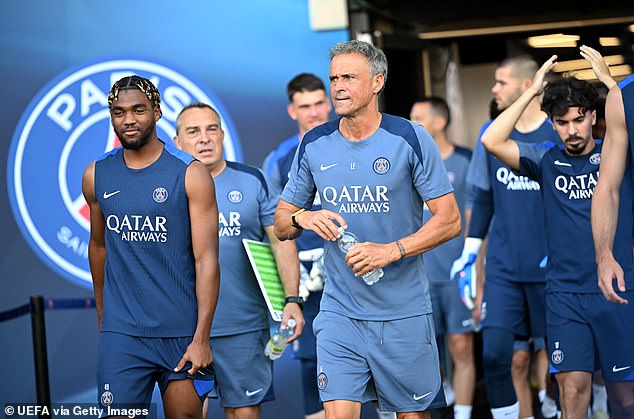 Psg Boss Luis Enrique Took Full Responsibility For The Decision To Omit Donnarumma From His Super Cup Squad