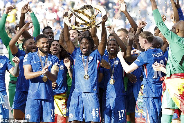 Carragher's Latest Comments Come After He Reginited His Feud With Chelsea Fans Last Week