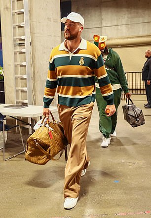 The Colors Matched That Of Swift's 12Th Album - The Life Of A Showgirl - Announced This Week