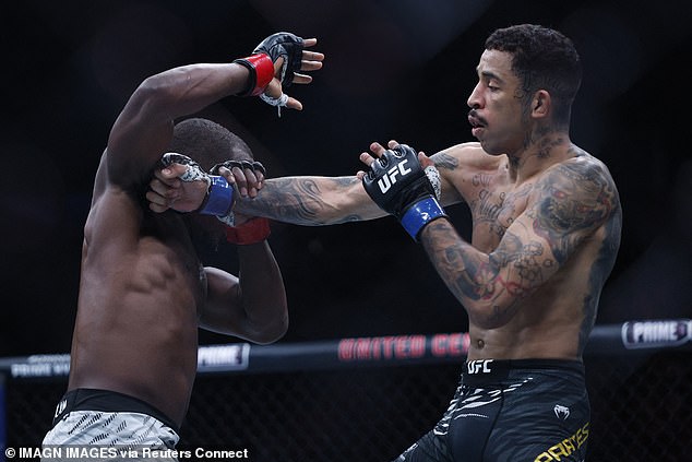 It Came Just Minutes After Carlos Prates Also Delivered A Knockout Spinning Elbow Against Geoff Neal