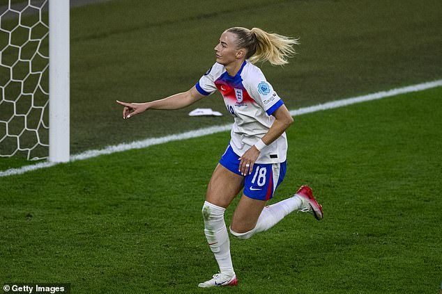 Kildunne Has The Potential To Follow In The Footsteps Of Lionesses Superstar Chloe Kelly