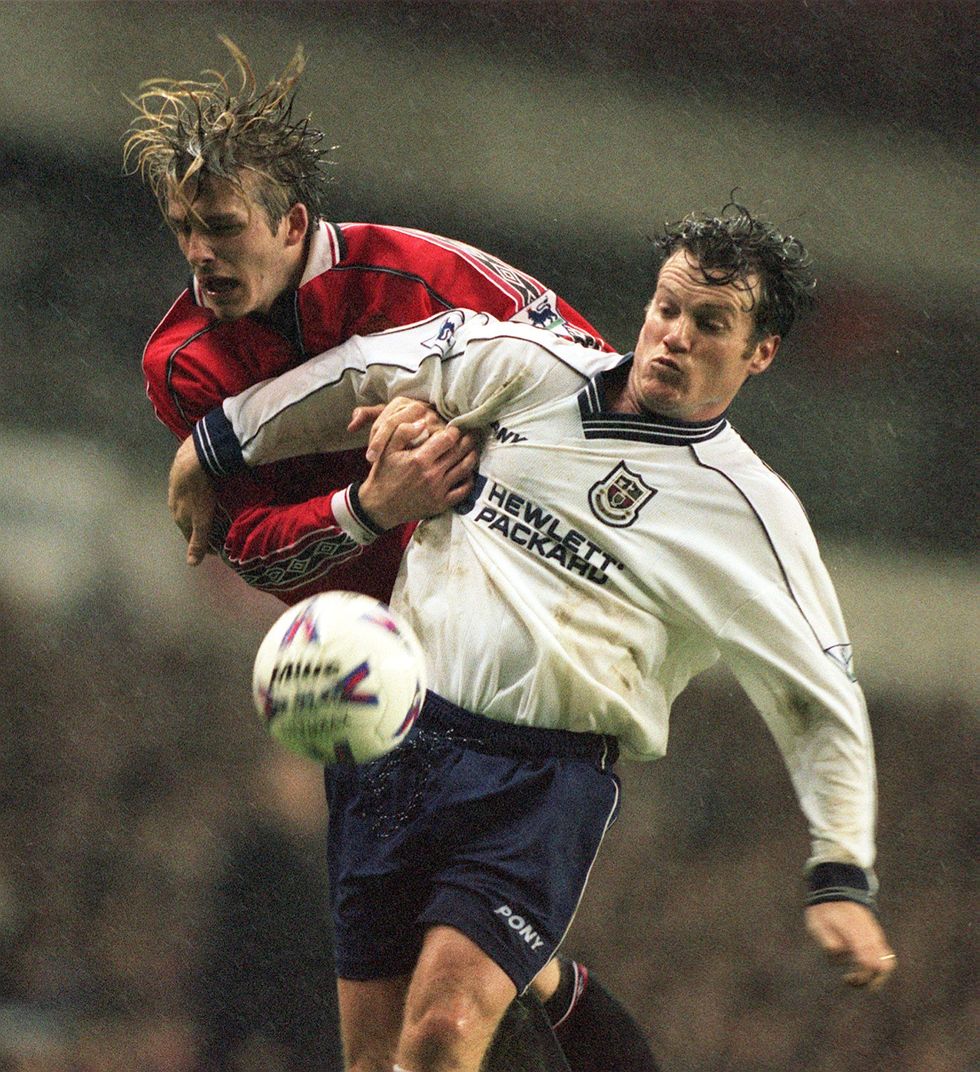 Andy Sinton Played For Tottenham Between 1996 And 1999
