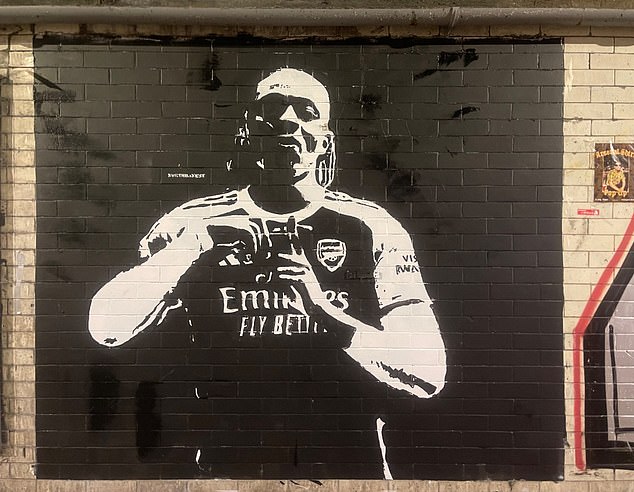 A Mural Depicting Eze In An Arsenal Shirt Had Already Been Painted Prior To The Announcement