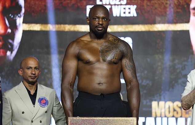 Riyadh, Saudi Arabia - August 15: Dillian Whyte Weighs In Ahead Of His Wbo Inter-Continental Heavyweight Title Fight Against Moses Itauma During The Weigh-In As Part Of The Dillian Whyte V Moses Itauma: Esports World Cup Event At Kingdom Arena On August 15, 2025 In Riyadh, Saudi Arabia. (Photo By Richard Pelham/Getty Images)