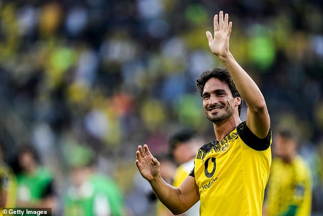 Mats Hummels' Ex-Wife Has Revealed How The Germany Star Reacted After She Furiously Complained That Their Son, 7, Had Not Been Invited To His Borussia Dortmund Farewell Match