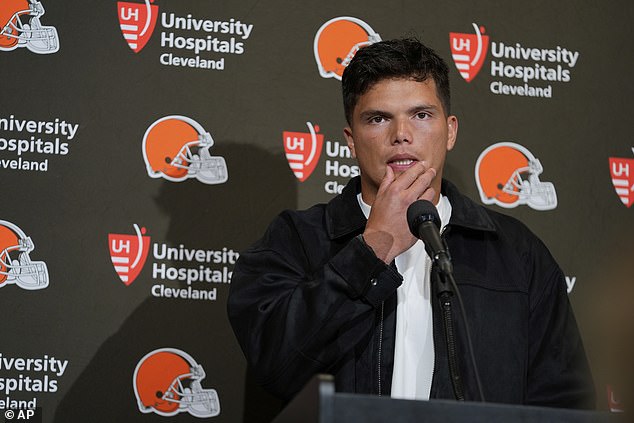 Dillon Gabriel Walked Back A Controversial Comment Some Claimed Was About Sanders