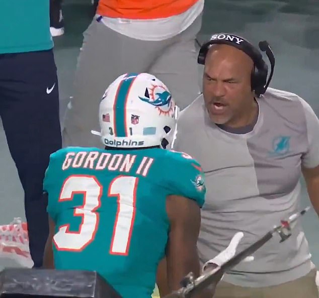 Tempers Flared Between Dolphins Assistant Eric Studesville And Running Back Ollie Gordon
