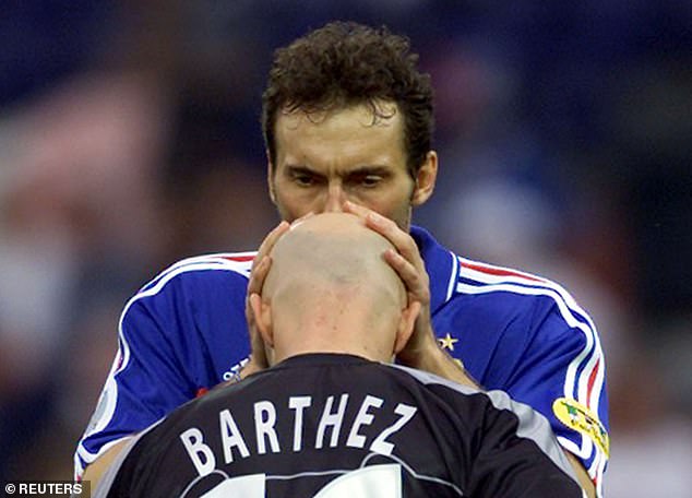 Laurent Blanc Kissed The Head Of Fabien Barthez Before Every Game Of The 1998 World Cup