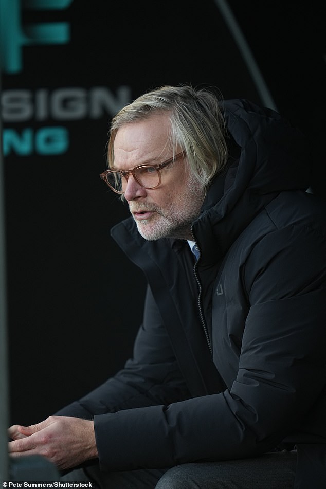 Steven Pressley Takes His Dundee Side To Tynecastle Today Hoping To End Hearts' Unbeaten Run