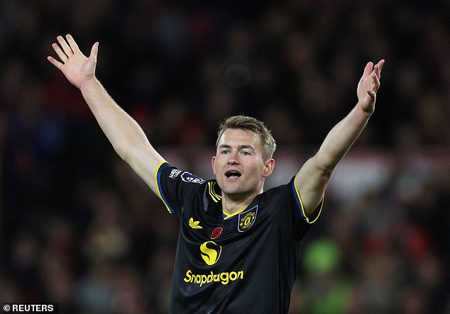 Matthjis De Ligt Has Been Immense This Season But He Couldn't Organise In This Tough Encounter