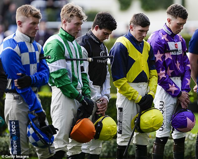 Jockeys At Ascot Have A Minute's Silence And Pay Their Respects To Jakes