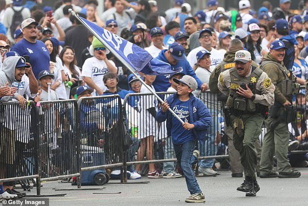 Thousands Of Dodgers Fans Are Lining The Streets To Celebrate Their Victory Over The Blue Jays