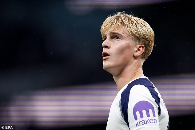 Lucas Bergvall Has Been Valued At £60M After Becoming A First Team Regular At Tottenham