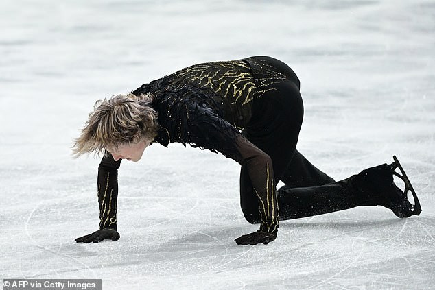 Malinin Pushed Back Onto His Blades After Falling During His Free Skate Program