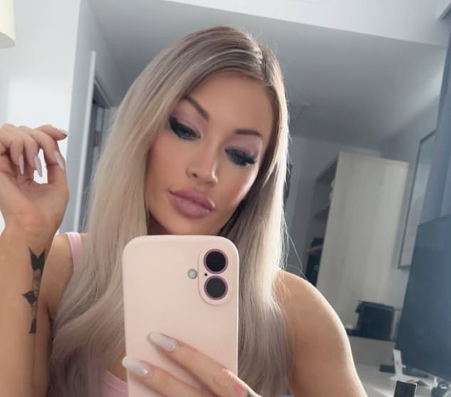 Christie Says She Makes Around £5000 For Every 700 New Subscribers To Her Channel