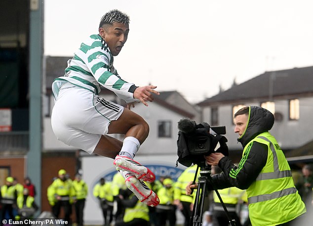 Araujo Leaps Into The Crowd After The Most Dramatic Of Winners In An Enthralling Game