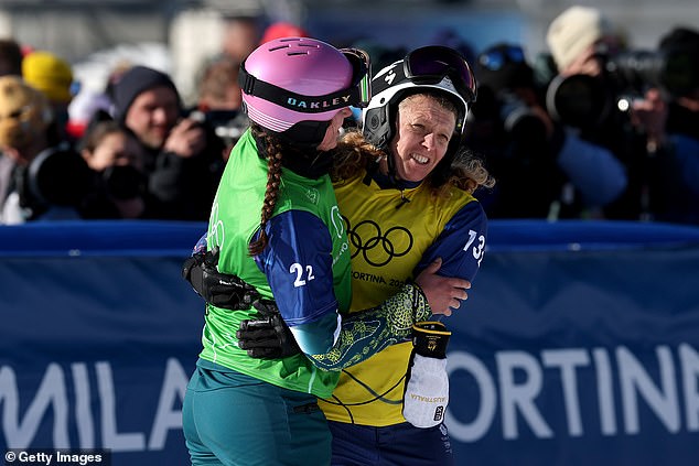 Gold Medalist Charlotte Bankes Of Team Great Britain Is Congratulated By Baff After The Race