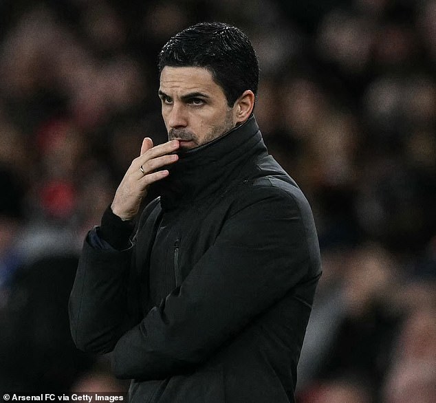 Jamie Carragher Also Believes Their Lack Of 'Superstar' Quality Could Deny Them The Title