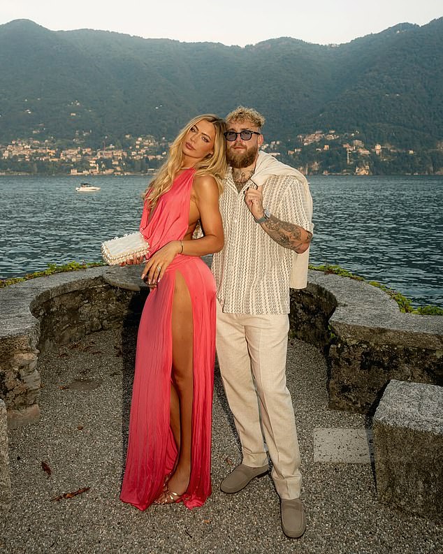 The Speed Skater Was Supported By The Youtuber-Turned-Boxer At Milan-Cortina