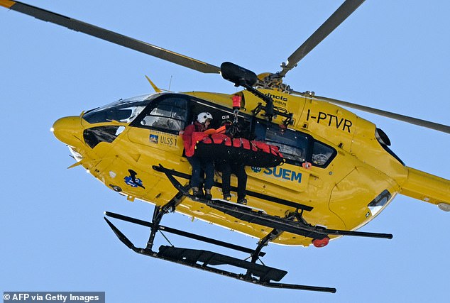 Vonn Was Taken Off The Slope And To A Local Hospital Via Helicopter After The Premature Finish