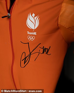 The Netherlands Team Suit Has Been Signed By The 27-Year-Old