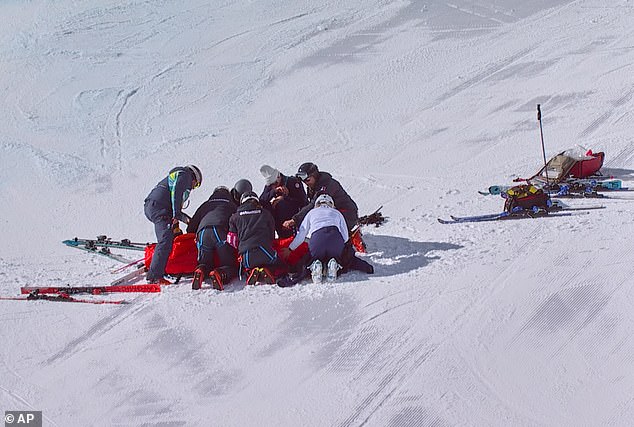 Medical Crews Arrived To Tend To Vonn After She Remained Down On The Piste