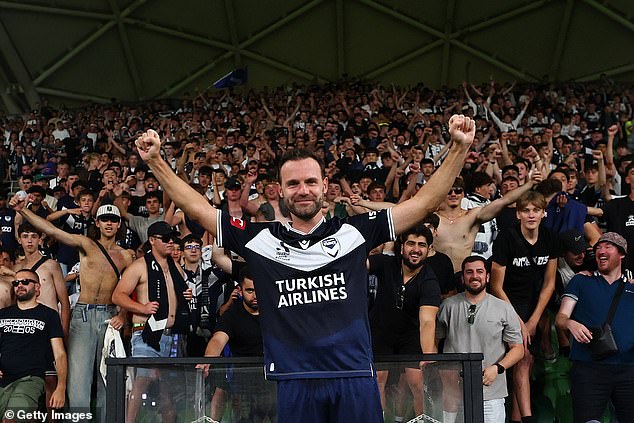 Mata Received A Standing Ovation And Was Awarded Player Of The Match For His Performance