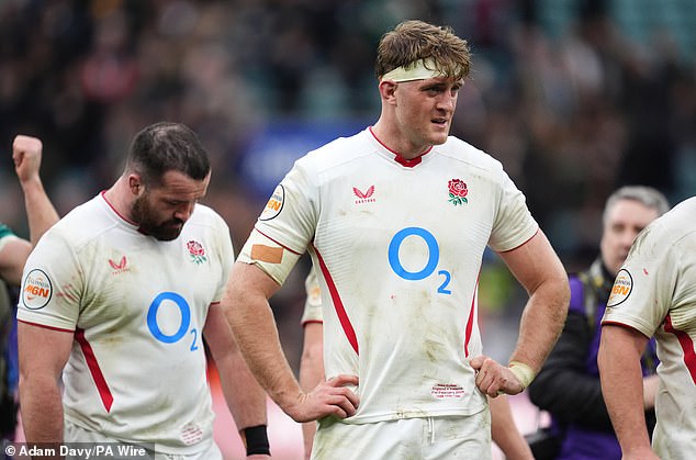 England's Chances Of The Championship Were Snuffed Out In A Dismal Showing At Twickenham
