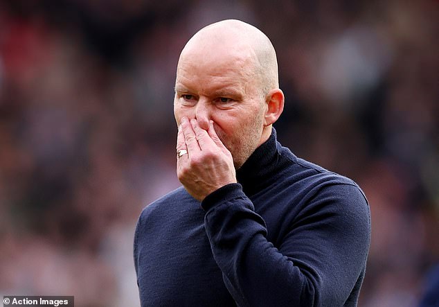 Henrik Pedersen's Side Are On Minus Seven Points And They Have Lost 10 League Games In A Row