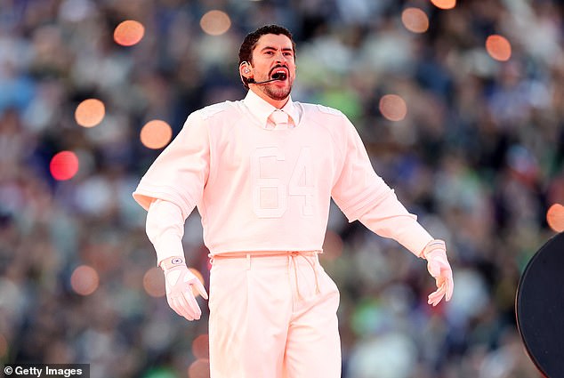 But She Used The Bad Bunny Hit Song Debí Tirar Más Fotos In The Post, Surprising Her Followers