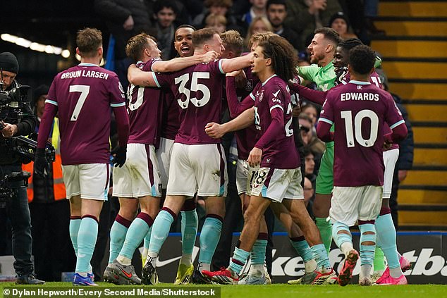 Burnley Celebrate Their Late Equaliser When An Unnamed Chelsea Player Failed To Do His Job And Mark Zian Flemming At A Corner. At The Following Corner, Andrey Santos Picked Him Up