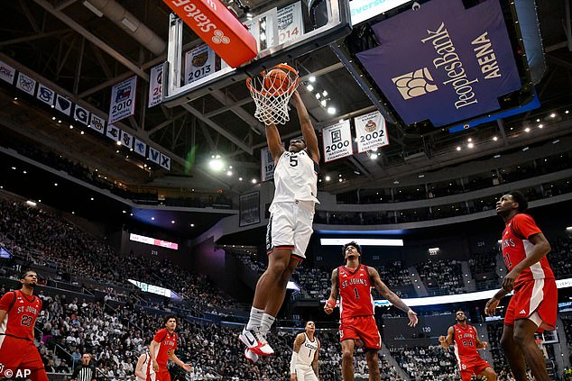 Uconn Center Tarris Reed Dunks The Ball Uncontested In The First Half Against St. John's
