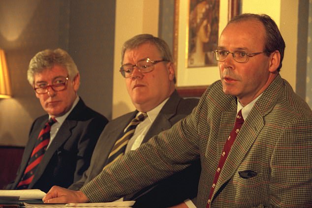 When I Was In This Position, I Got Significant Support From The Likes Of Francis Baron, Fran Cotton (Centre) And Cliff Brittle (Left)