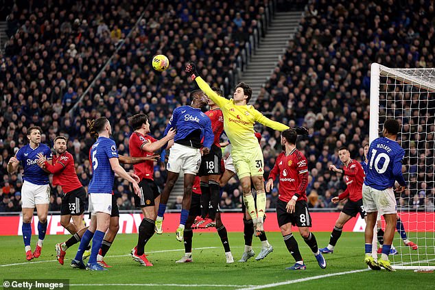 His Replacement, Senne Lammens, Has Seriously Impressed Since Joining The Red Devils