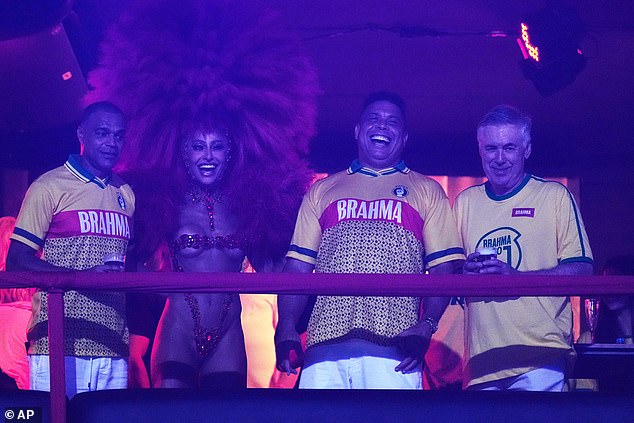 Carlo Ancelotti (Far Right) Was Seen Enjoying Himself At Rio Carnival Alongside Brazil Legend Ronaldo (Centre Right), Denilson (Far Left) And Brazilian Television Presenter Sabrina Sato