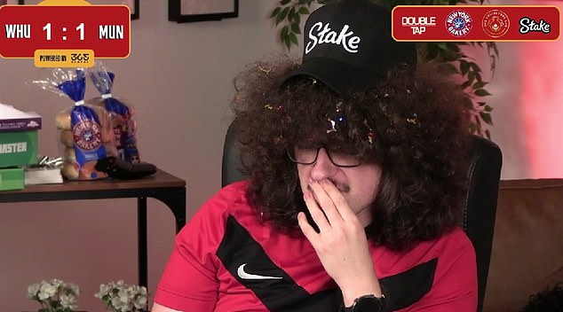 Frank Ilett Came Close To Completing The Challenge In Midweek Before United Drew With West Ham In The Premier League