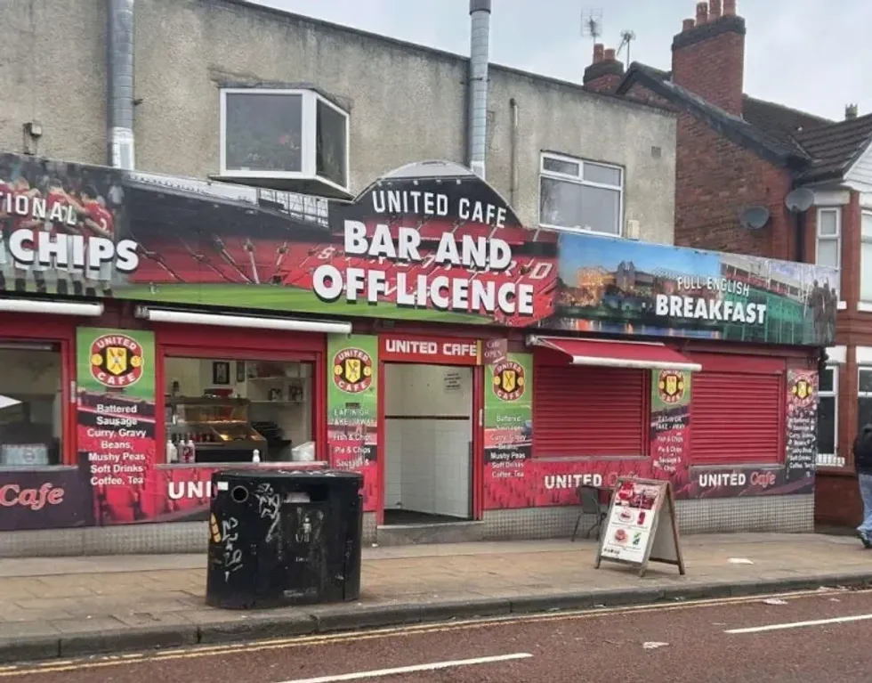 Manchester United-Themed Caf\U00E9