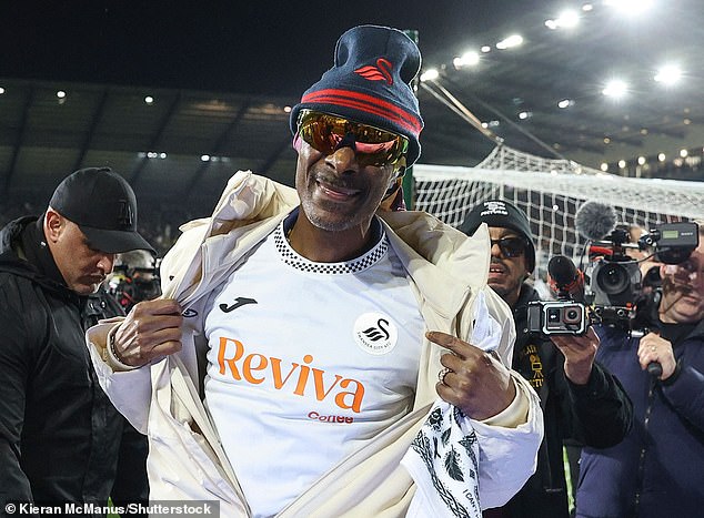 Snoop Dogg Brought A Party Atmosphere To Swansea As The Club Went Mad For The Rap Icon