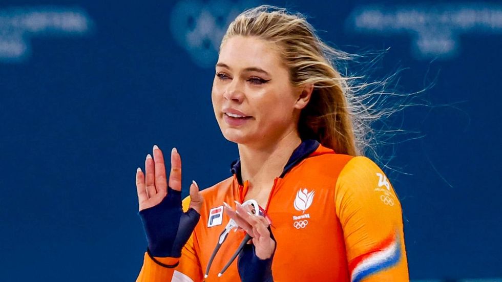 The International Olympic Committee Has Ruled That Dutch Speed Skater Jutta Leerdam Did Not Breach Any Regulations When She Unzipped Her Racing Suit To Expose A White Nike Sports Bra After Claiming Gold In The 1,000M Event