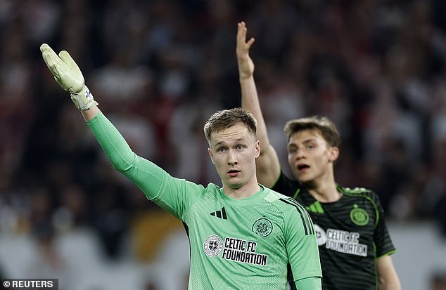 Viljami Sinisalo Is In The Frame To Start For Celtic Again Due To Concerns Over Kasper Schmeichel