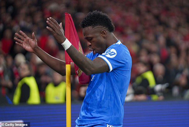 The Incident Occurred Moments After Vinicius Jr Scored The Only Goal Of The First Leg In Lisbon