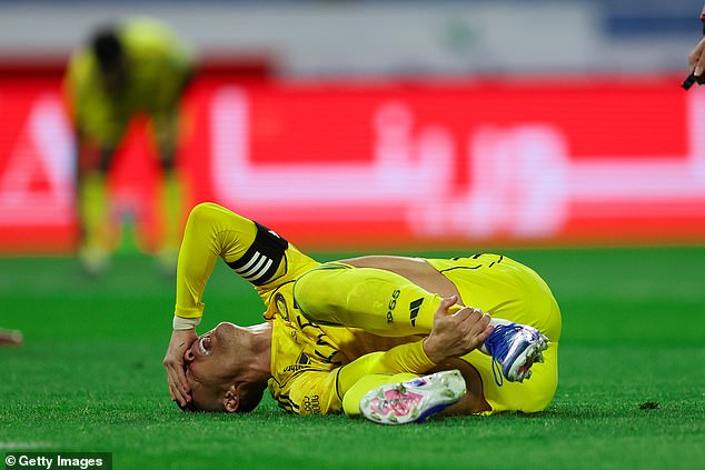Cristiano Ronaldo Hobbled Off Injured During Al-Nassr's 3-1 Win Over Al-Fayha On Saturday